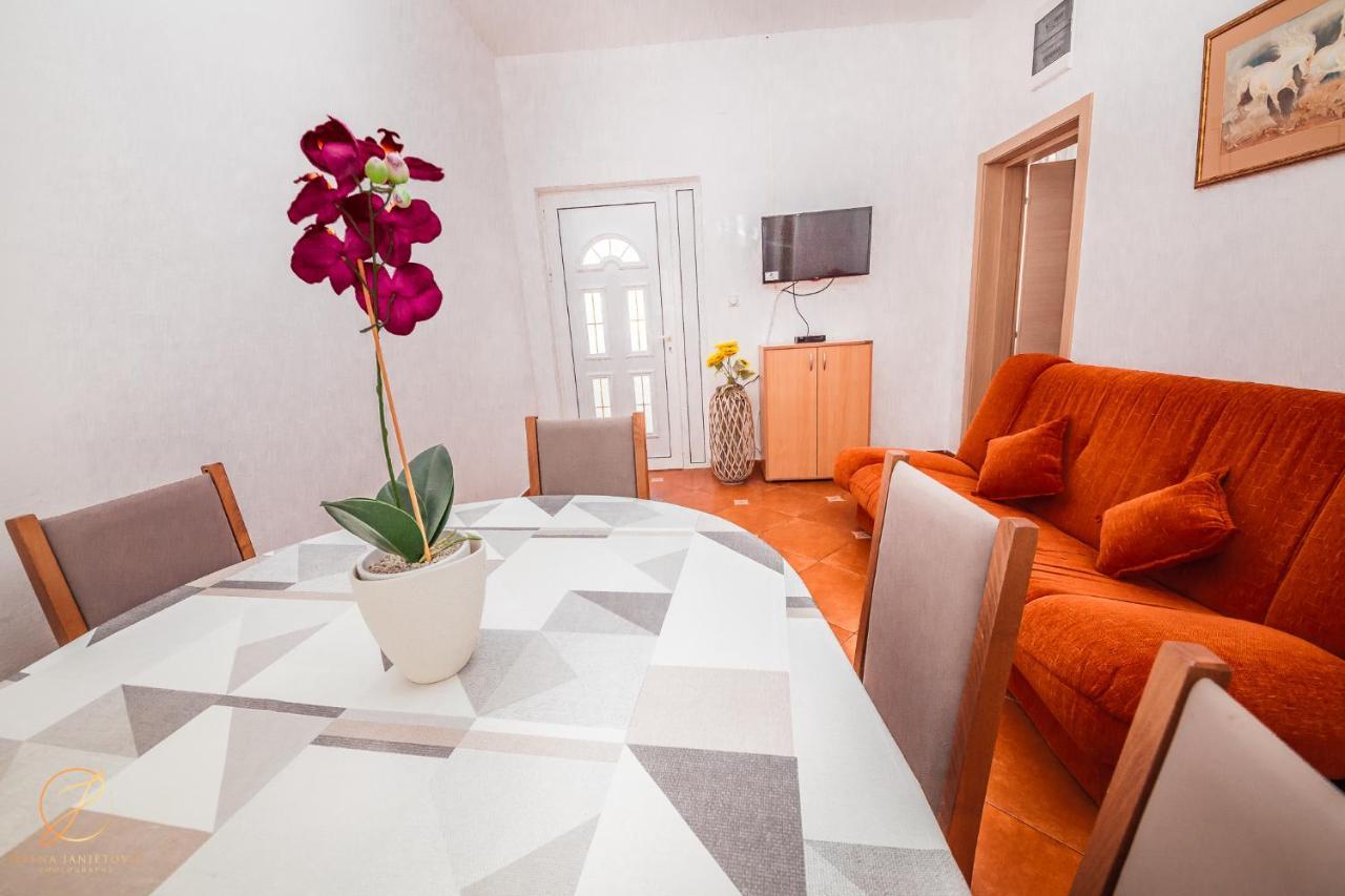 Apartments Batricevic Herceg Novi Ngoại thất bức ảnh