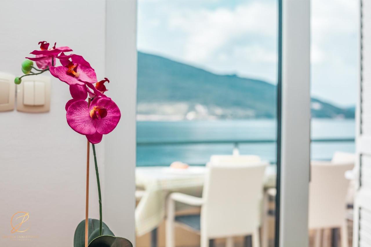 Apartments Batricevic Herceg Novi Ngoại thất bức ảnh