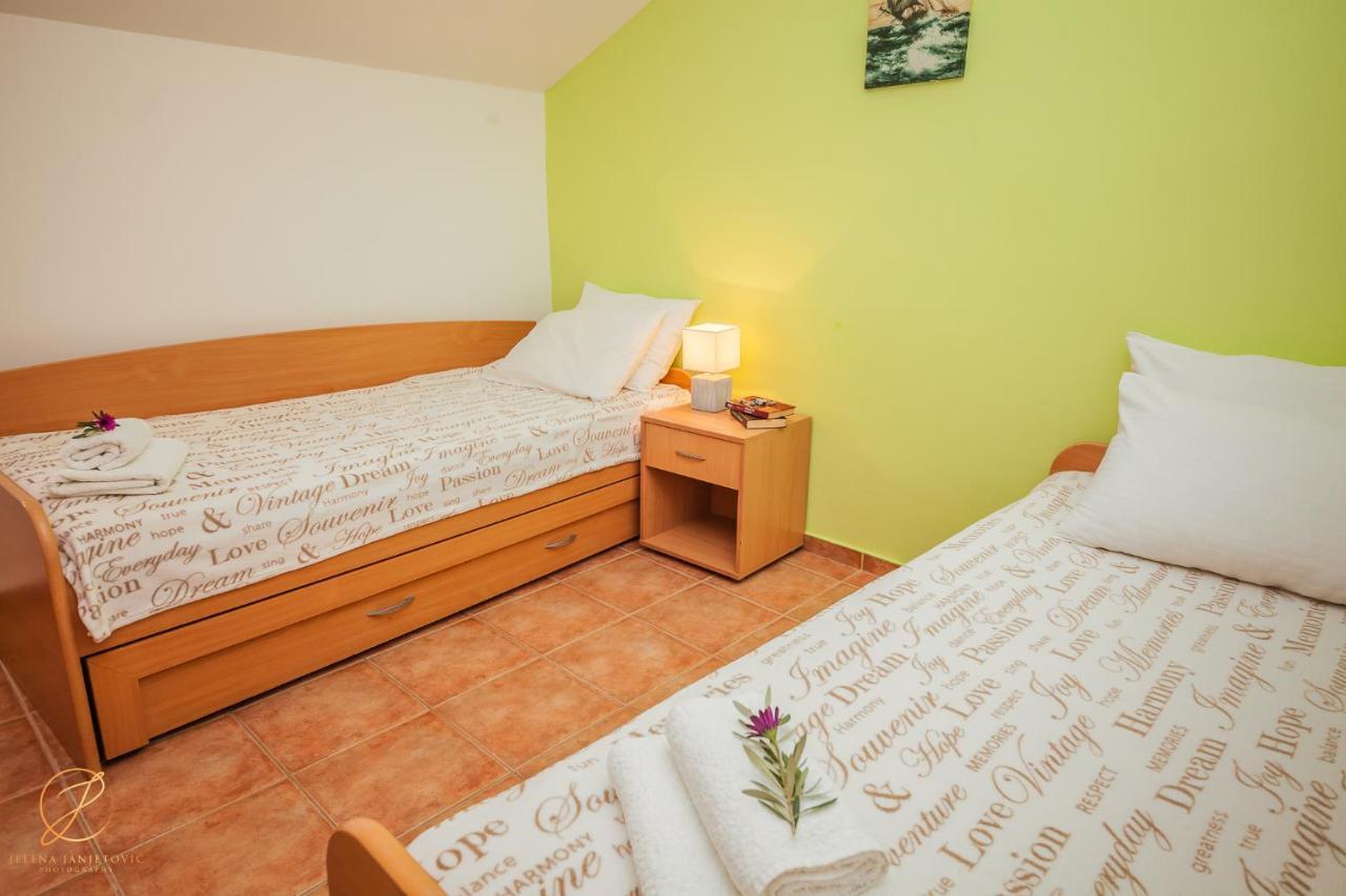 Apartments Batricevic Herceg Novi Ngoại thất bức ảnh