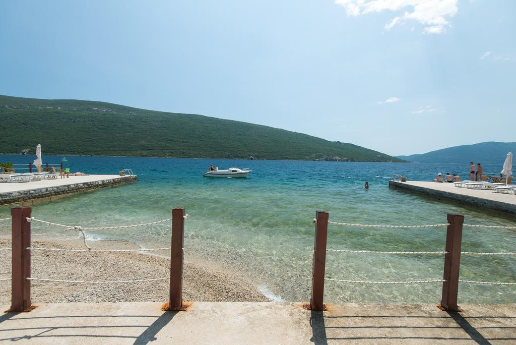 Apartments Batricevic Herceg Novi Ngoại thất bức ảnh