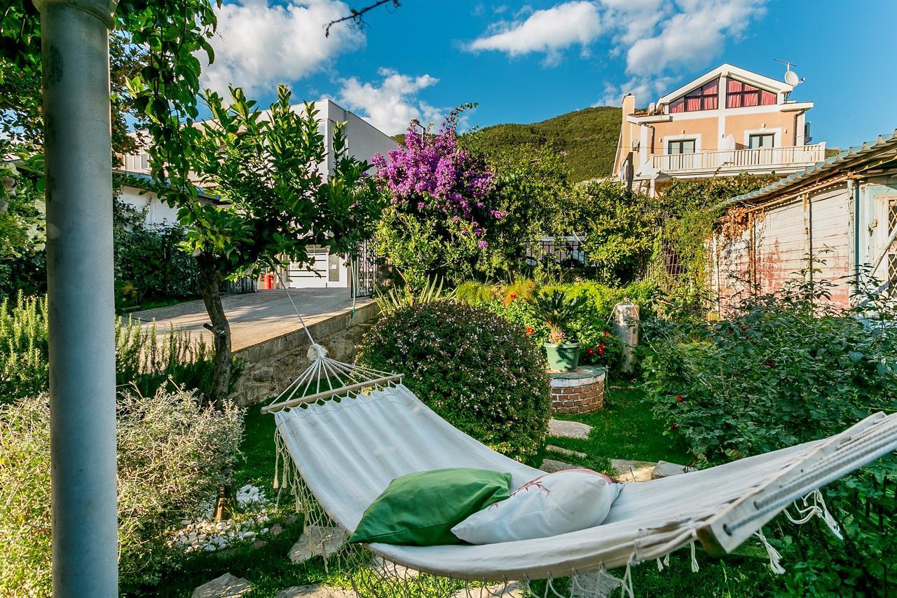 Apartments Batricevic Herceg Novi Ngoại thất bức ảnh